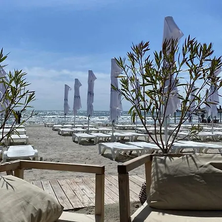Apartment Days At The Sea Mamaia Nord *